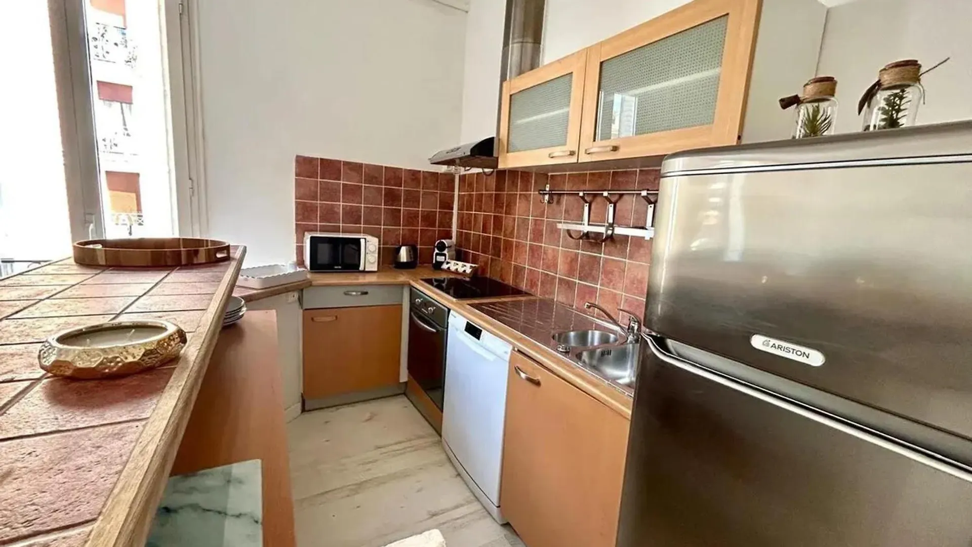 Apartment Appartement D'Une Chambre A Juans Les Pins , A 300 M De La Plage Avec Wifi